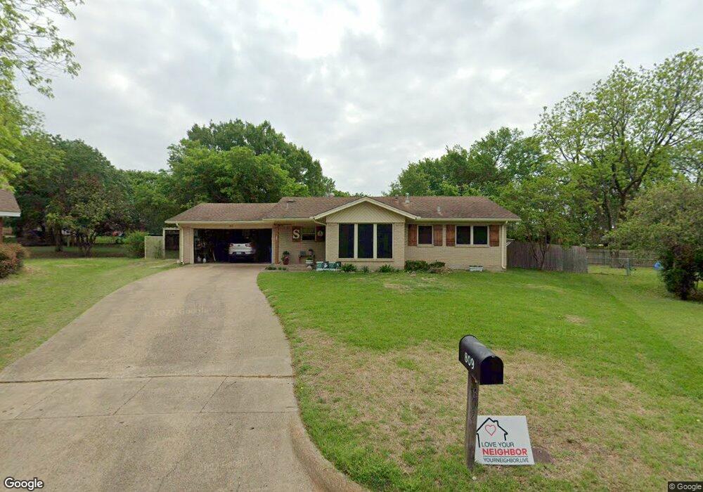 809 Lynn Ct, Ennis, TX 75119 - photo 1