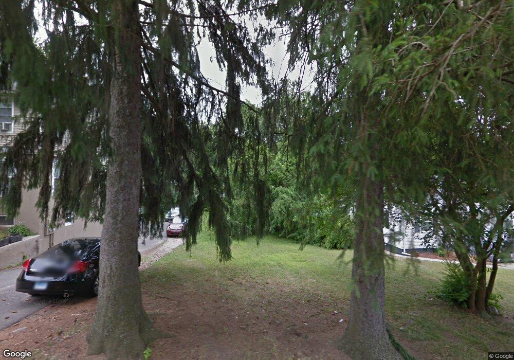 108 Greenwood Ave, Waterbury, CT 06704 - photo 1