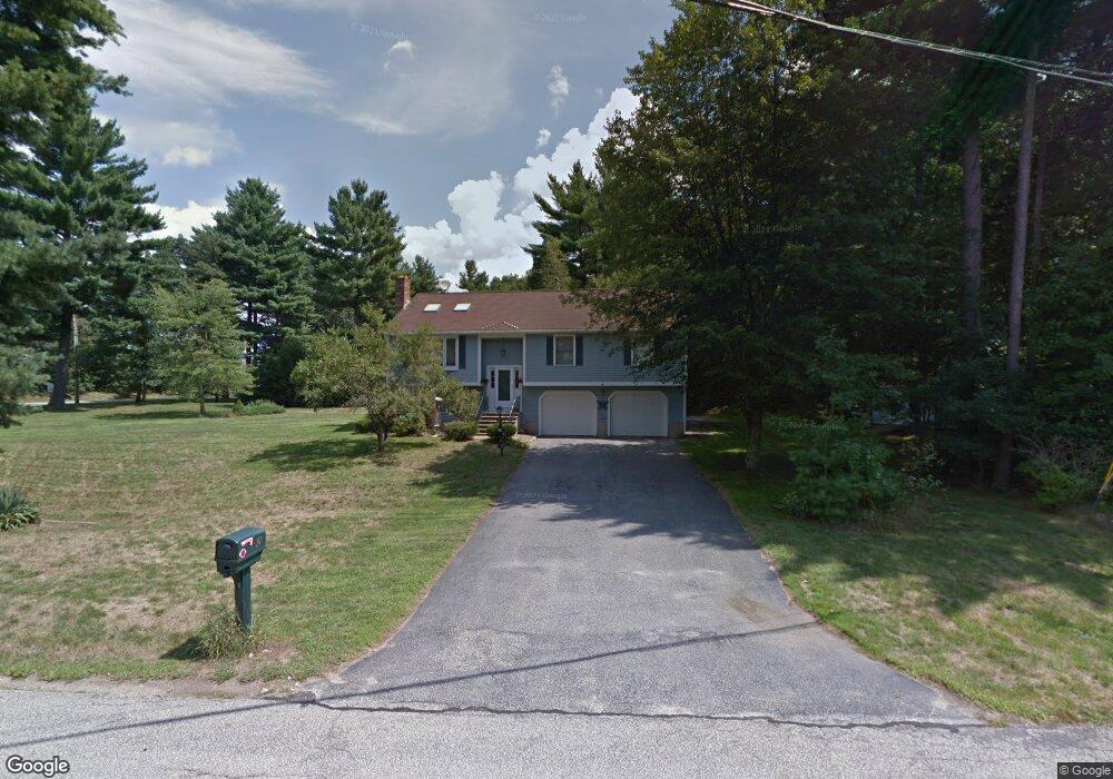 2 Locke Mill Dr, Litchfield, NH 03052 - photo 1