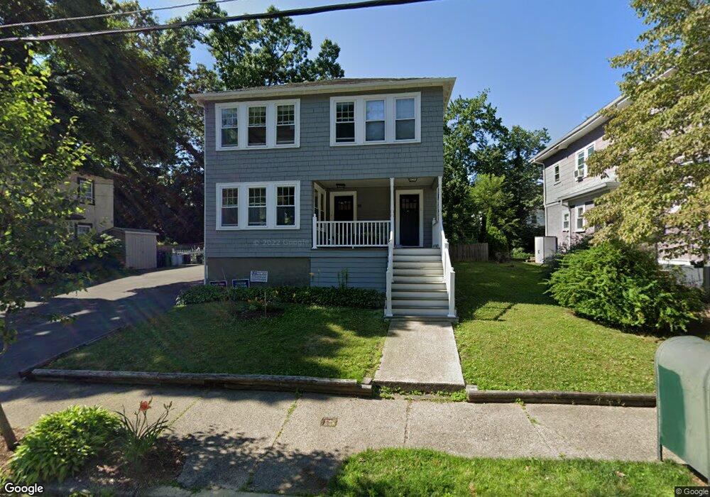 86 Warwick Rd unit 88, West Newton, MA 02465 - photo 1