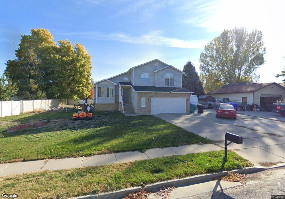 998 N 3150 W, Clearfield, UT 84015 - photo 1