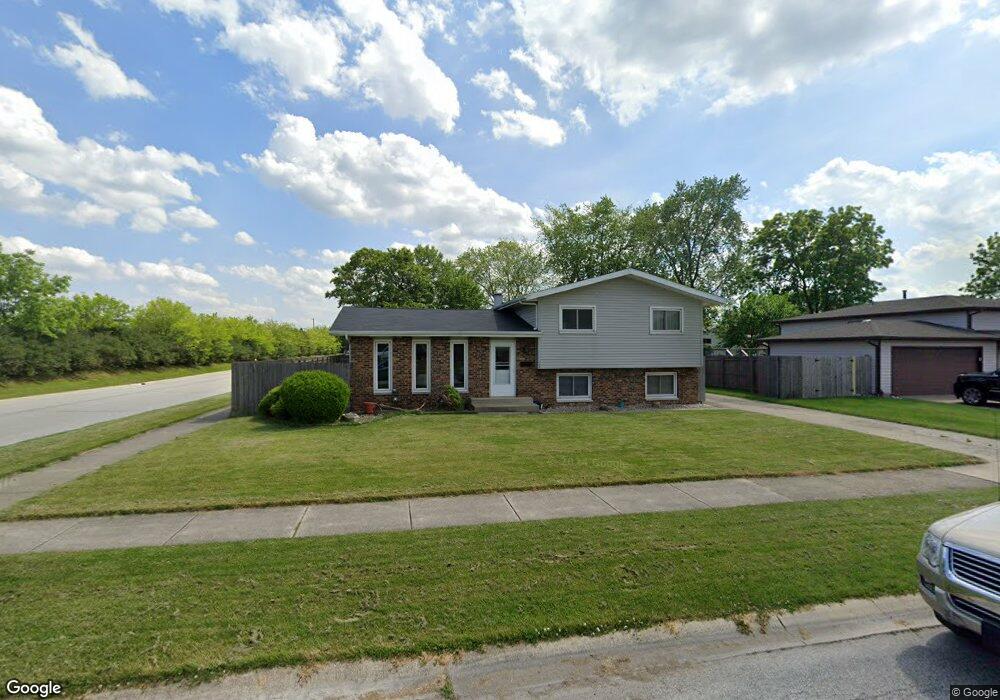 144 Lexington Dr, Dyer, IN 46311 - photo 1