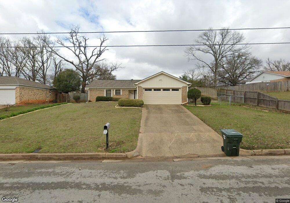 1403 Bowie Dr, Tyler, TX 75701 - photo 1
