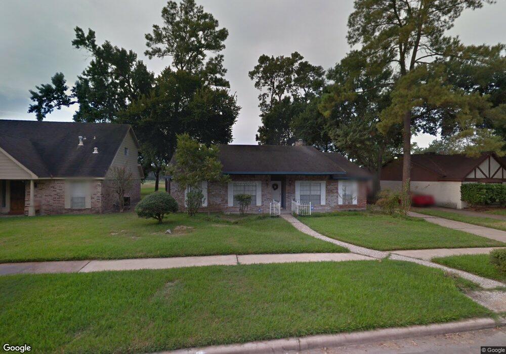 5935 Darkwood Dr, Houston, TX 77088 - photo 1