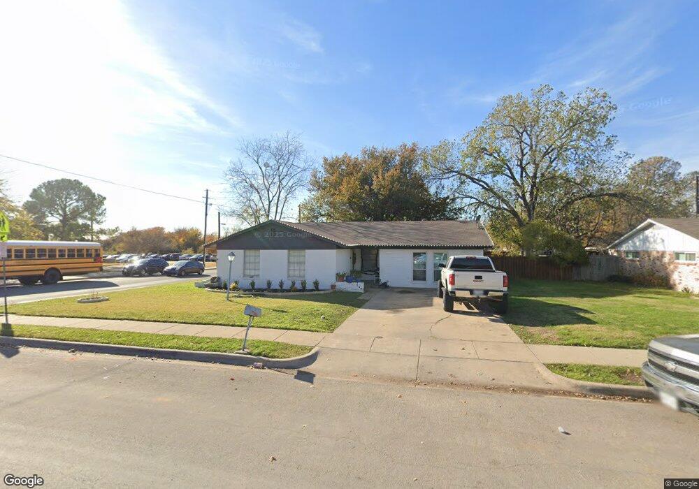 2420 Westwood Dr, Denton, TX 76205 - photo 1