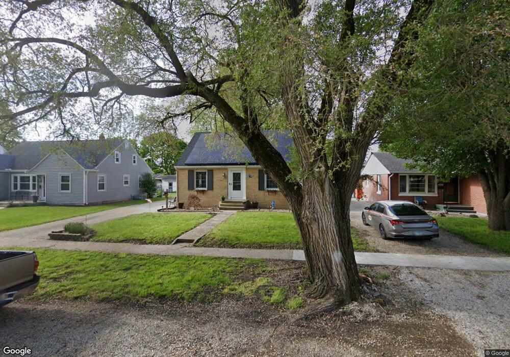 2809 Walnut Ave, Mattoon, IL 61938 - photo 1