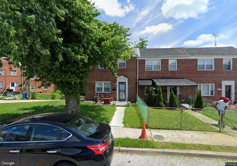 1117 Lyndhurst St, Baltimore, MD 21229 - photo 1