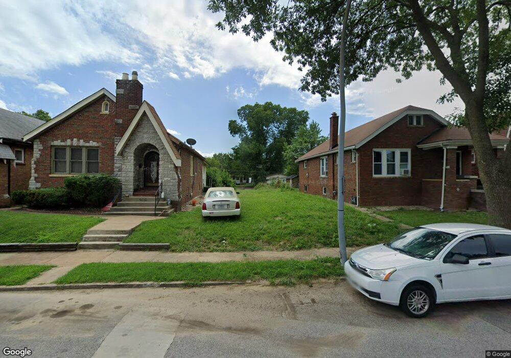 4640 Penrose St, Saint Louis, MO 63115 - photo 1