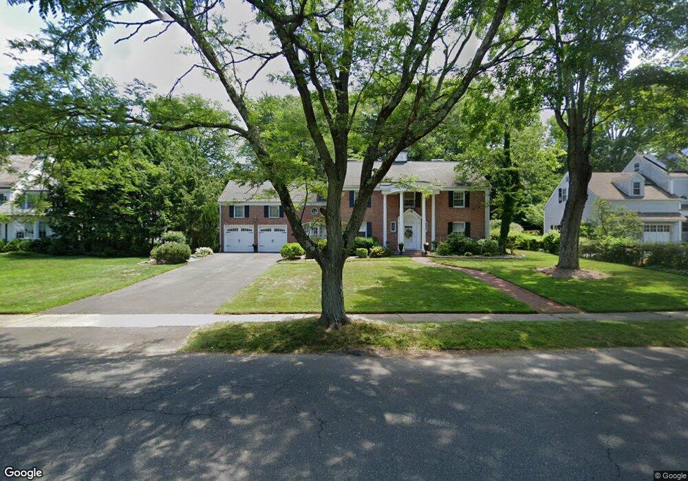 64 Norwood Rd, West Hartford, CT 06117 - photo 1