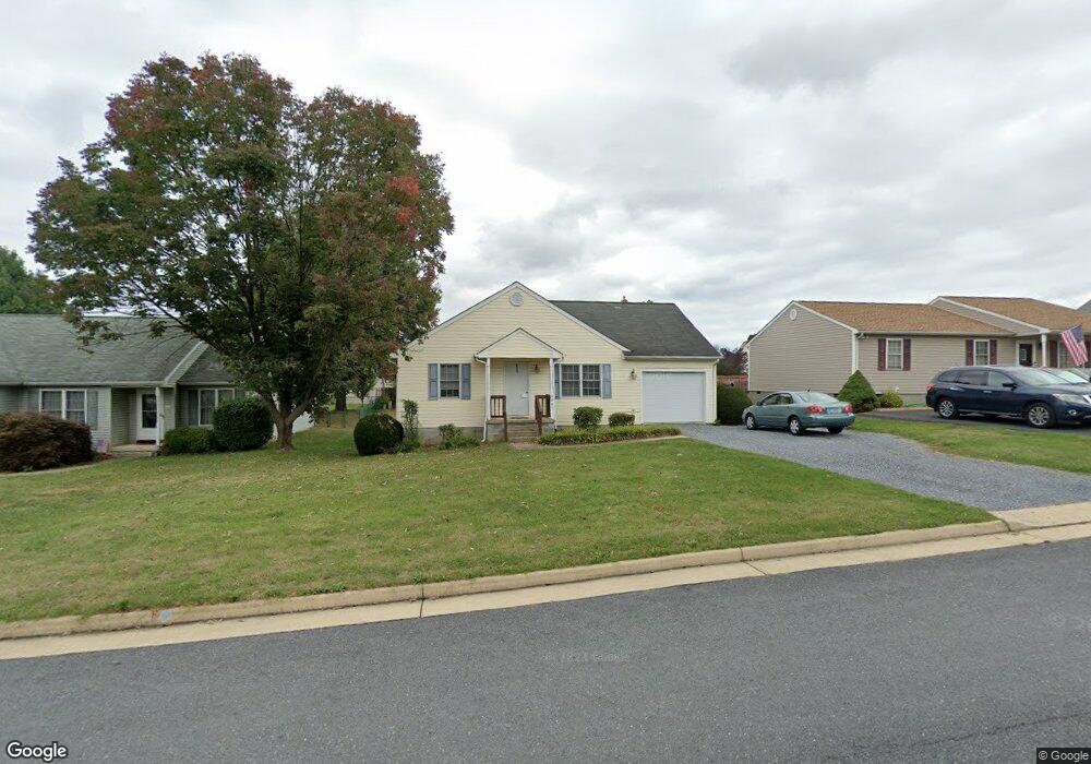 2345 Mosley St, Waynesboro, VA 22980 - photo 1