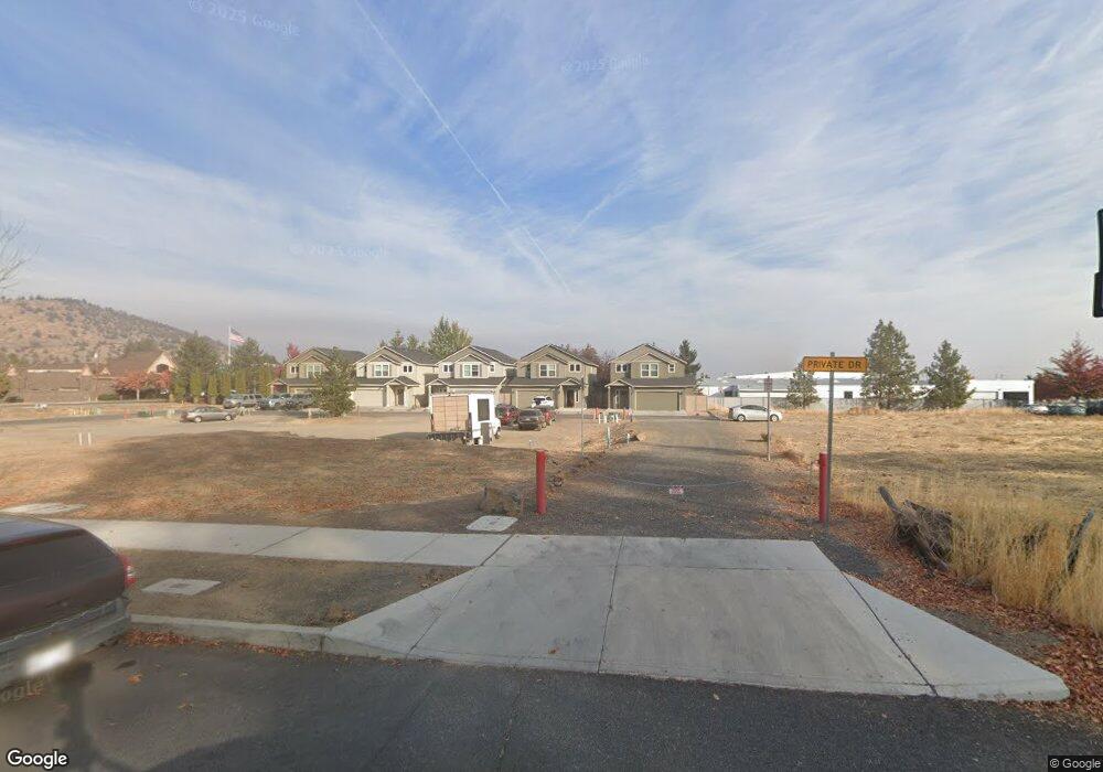 21081 NE Gracie Ln, Bend, OR 97701 - photo 1