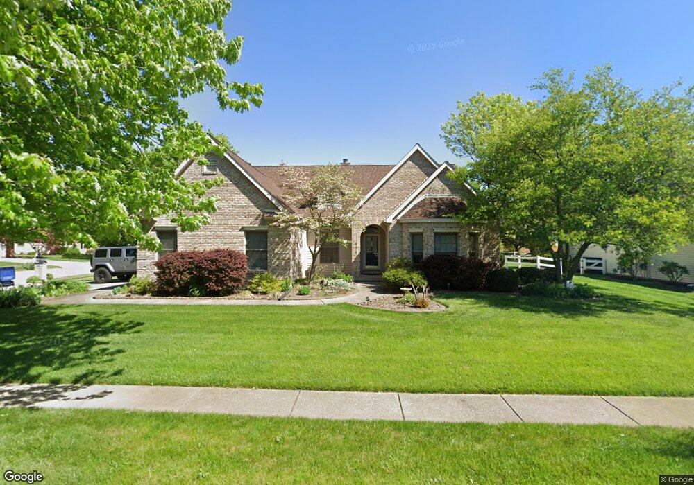 639 S Dobbsdell St, Terre Haute, IN 47803 - photo 1