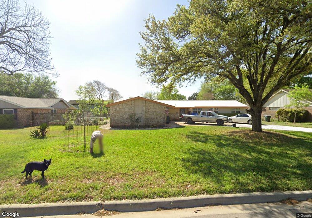 108 Oakridge Dr, San Marcos, TX 78666 - photo 1