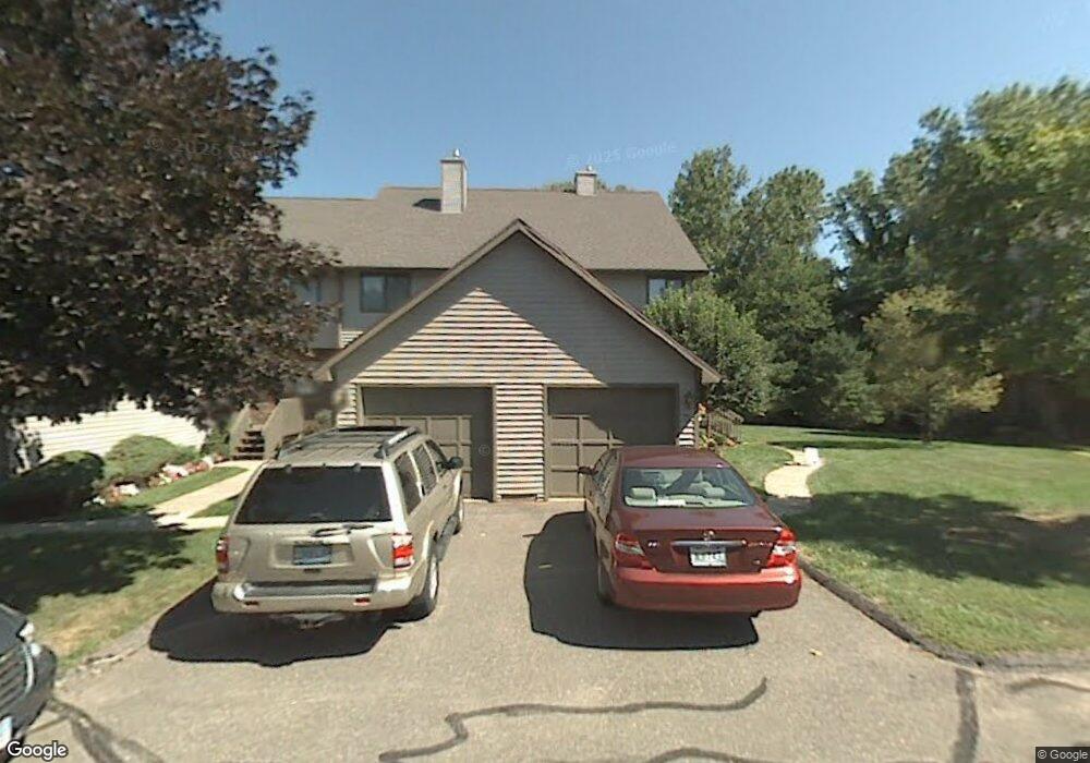 75 Fox Run Ct, Newington, CT 06111 - photo 1