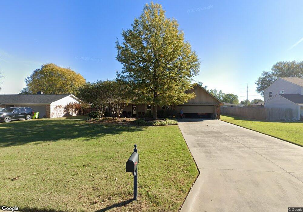 1905 S Cherry St, Stuttgart, AR 72160 - photo 1