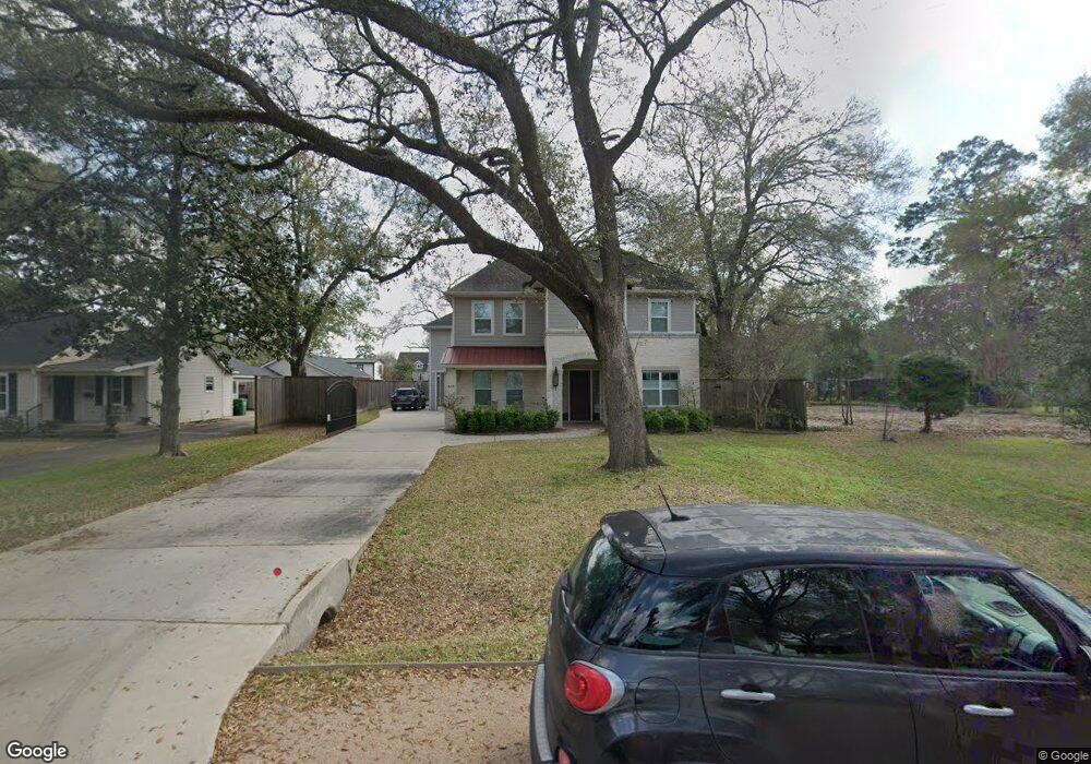 809 W 32nd St, Houston, TX 77018 - photo 1