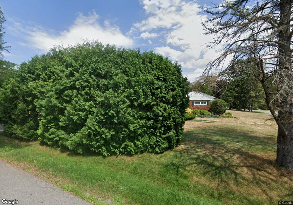 24 St Stephens Ln E, Schenectady, NY 12302 - photo 1