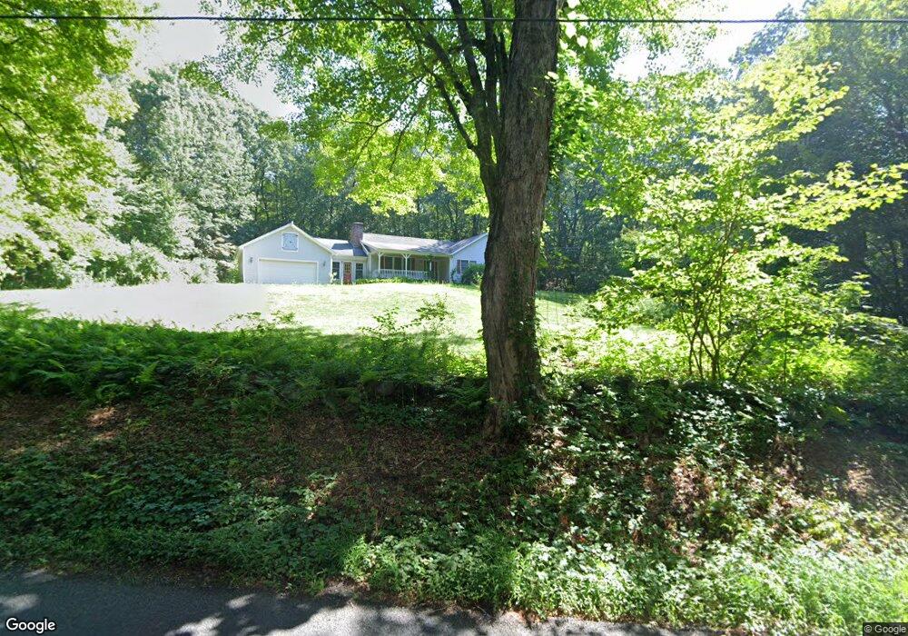 40 Mathews Rd, South Deerfield, MA 01373 - photo 1