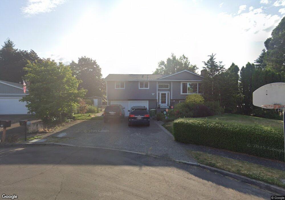 1119 SW Doolittle Ct, Troutdale, OR 97060 - photo 1