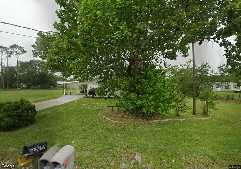 5837 Perry Ln, Lake Charles, LA 70605 - photo 1