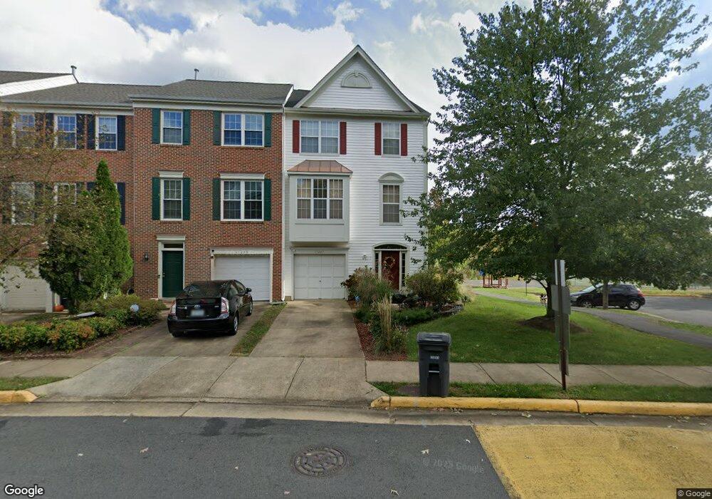 13287 Coppermill Dr, Herndon, VA 20171 - photo 1