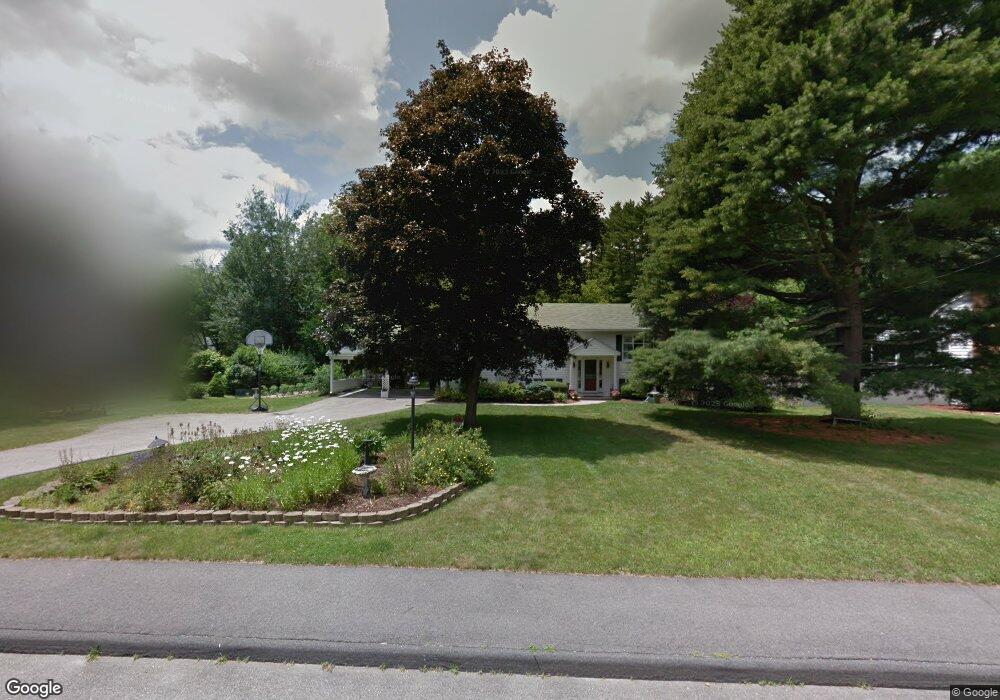 7 Steven Ln, Medfield, MA 02052 - photo 1