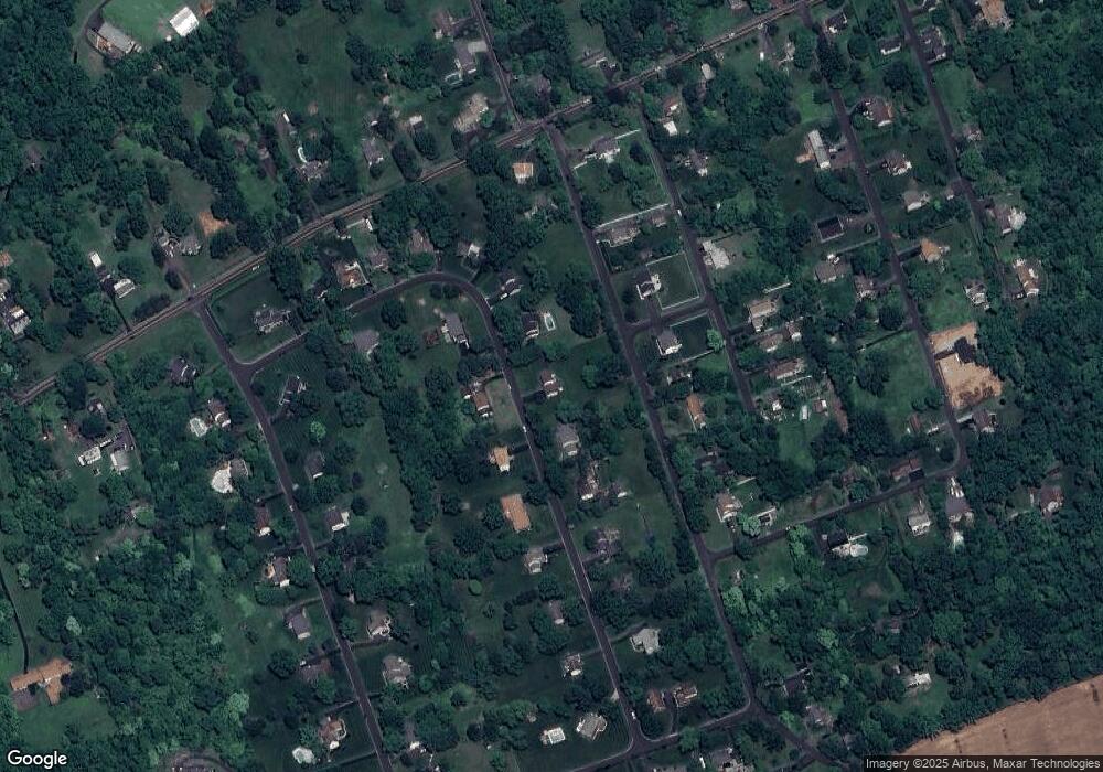 39 Squirrel Rd, Doylestown, PA 18901 - photo 1