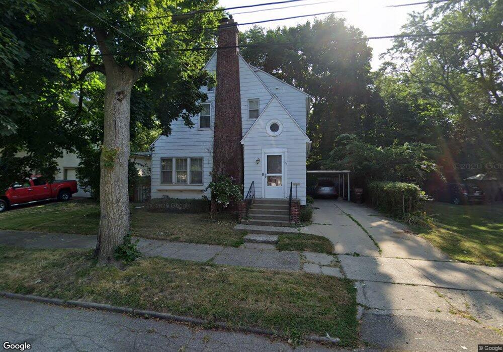 114 Lahoma St, Lansing, MI 48915 - photo 1