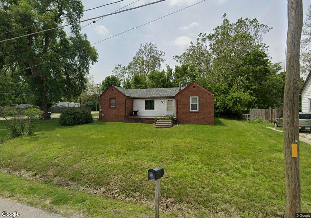 4210 NE 10th St, Des Moines, IA 50313 - photo 1