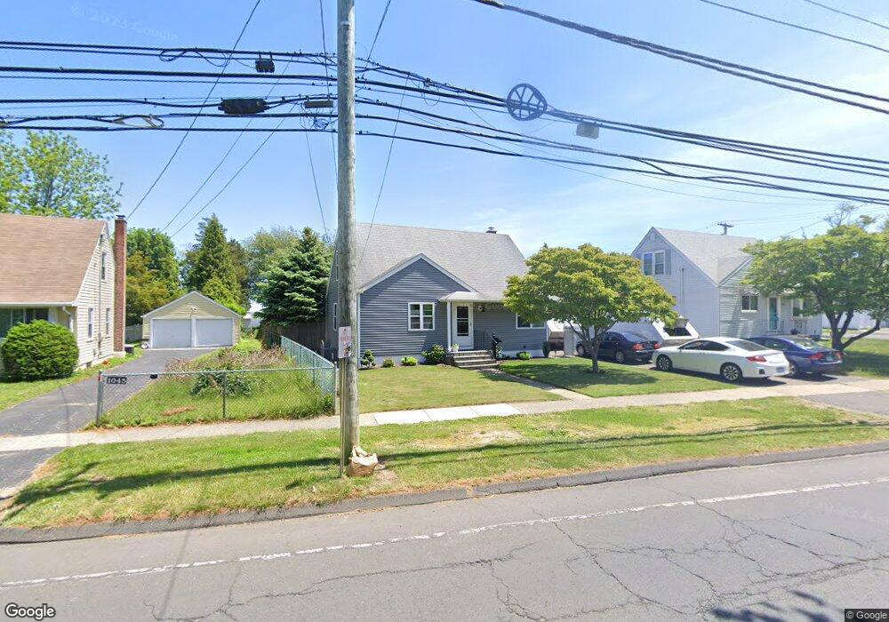 1035 Stratford Rd, Stratford, CT 06615 - photo 1