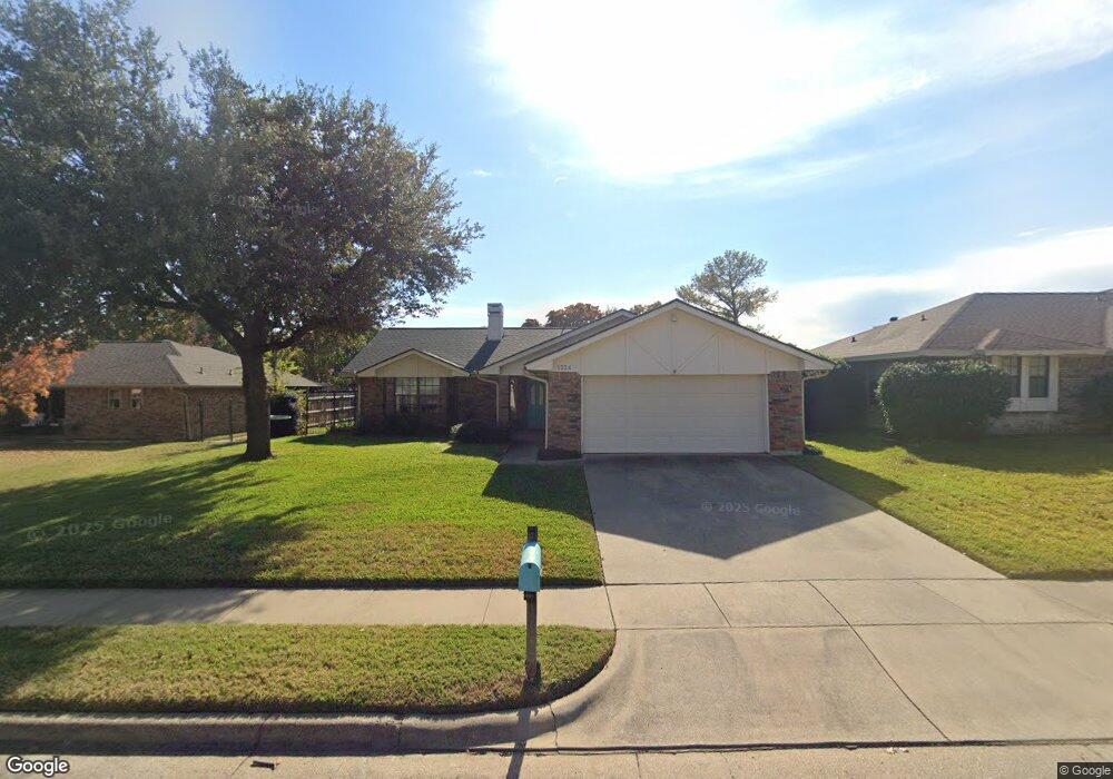 1324 Fieldstone Dr, Bedford, TX 76022 - photo 1