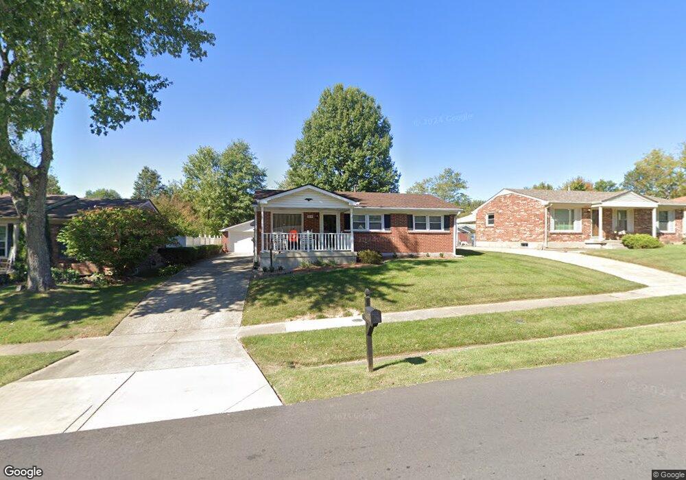 9226 Lantana Dr, Louisville, KY 40229 - photo 1