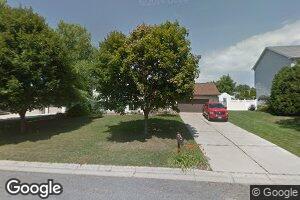 260 E 13th St, Zumbrota, MN 55992