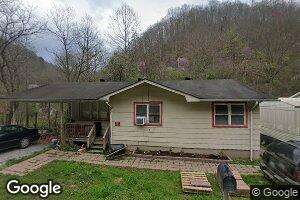 1708 Yellow Creek Rd, Sassafras, KY 41759