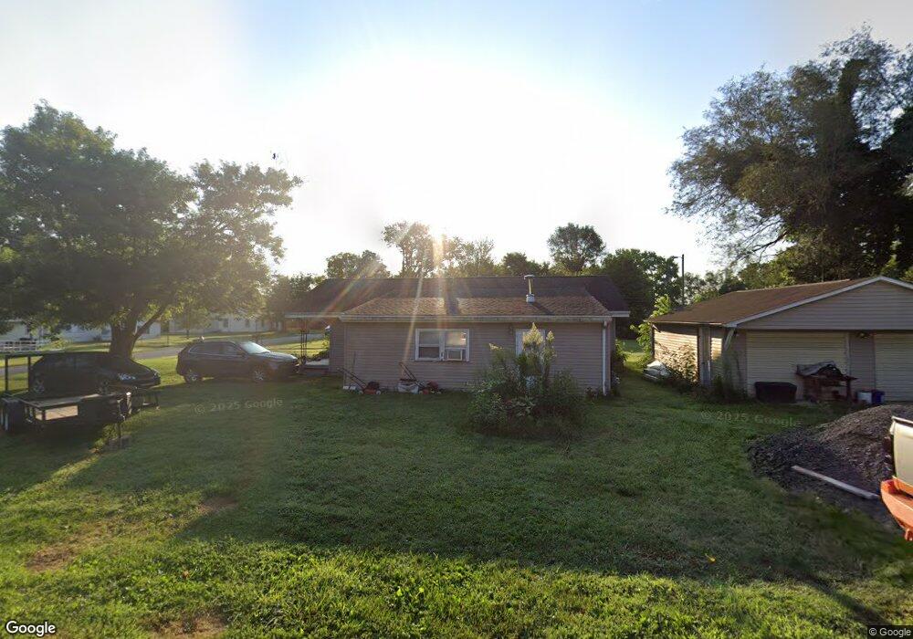 1733 Shady Ln, Columbus, IN 47201 - photo 1