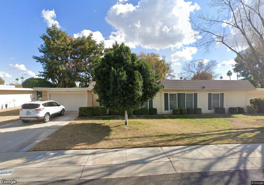 10109 W Highwood Ln, Sun City, AZ 85373 - photo 1