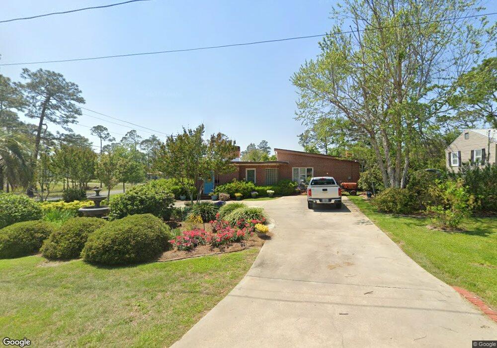 307 Grady Ave N, Douglas, GA 31533 - photo 1