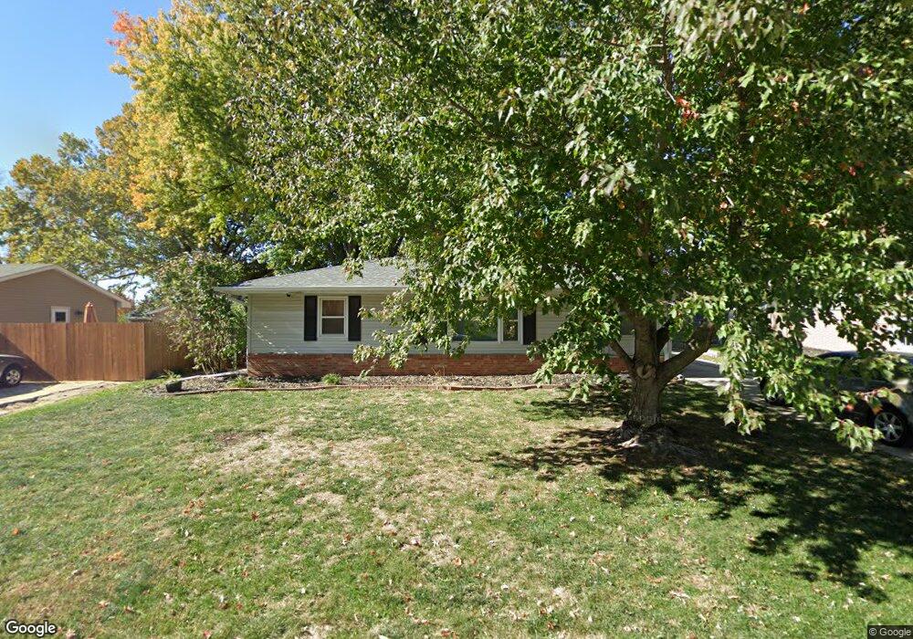1205 E 13th St S, Newton, IA 50208 - photo 1