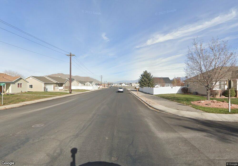 674 N Center St, Santaquin, UT 84655 - photo 1