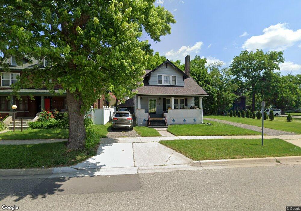 1113 Lapeer Rd, Flint, MI 48503 - photo 1