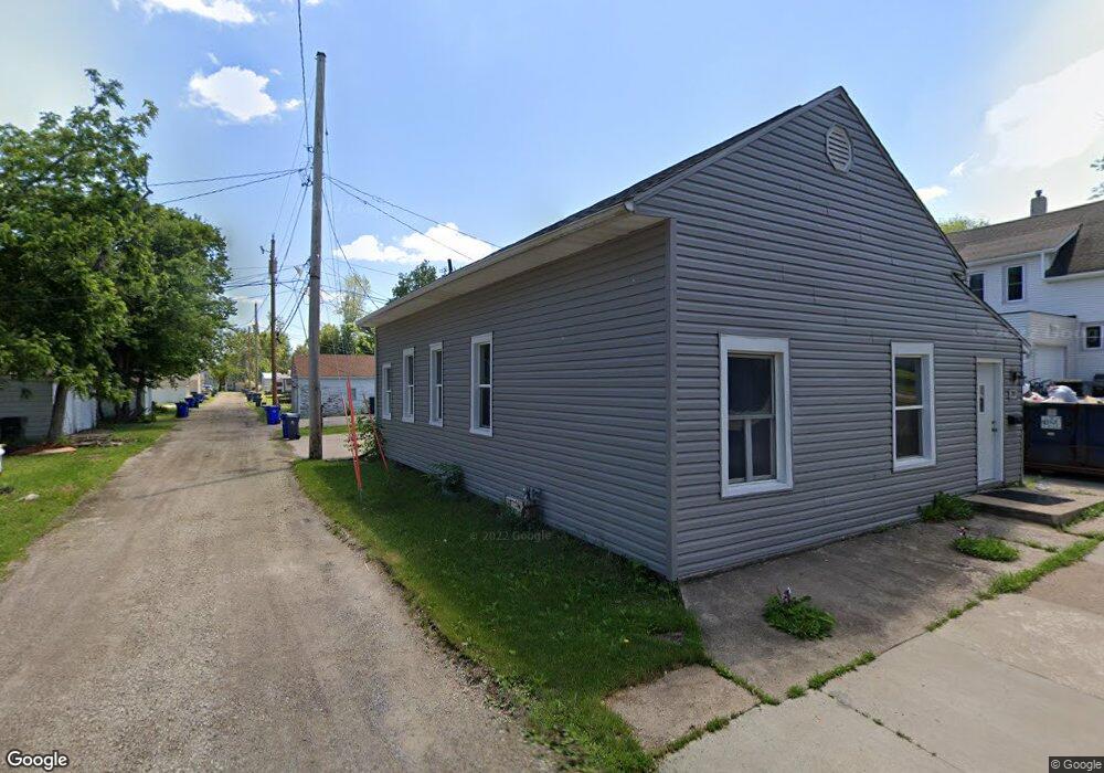 281 15th St NW, Cedar Rapids, IA 52405 - photo 1