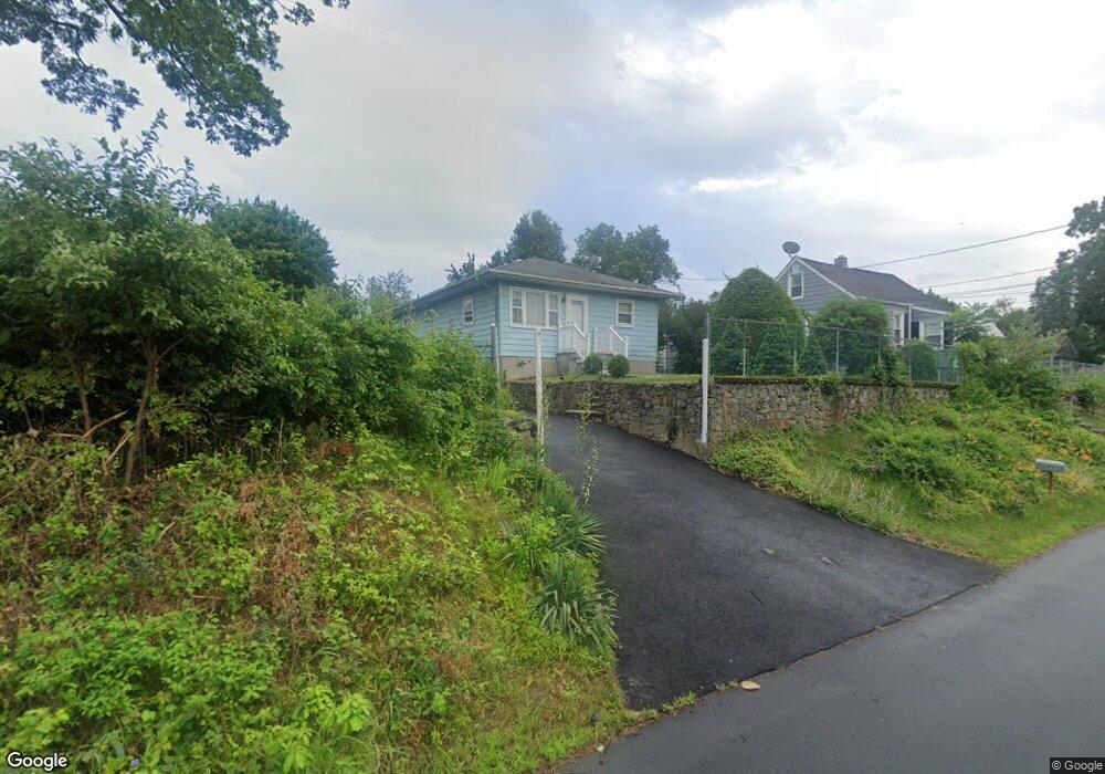 92 Daytona St, West Haven, CT 06516 - photo 1