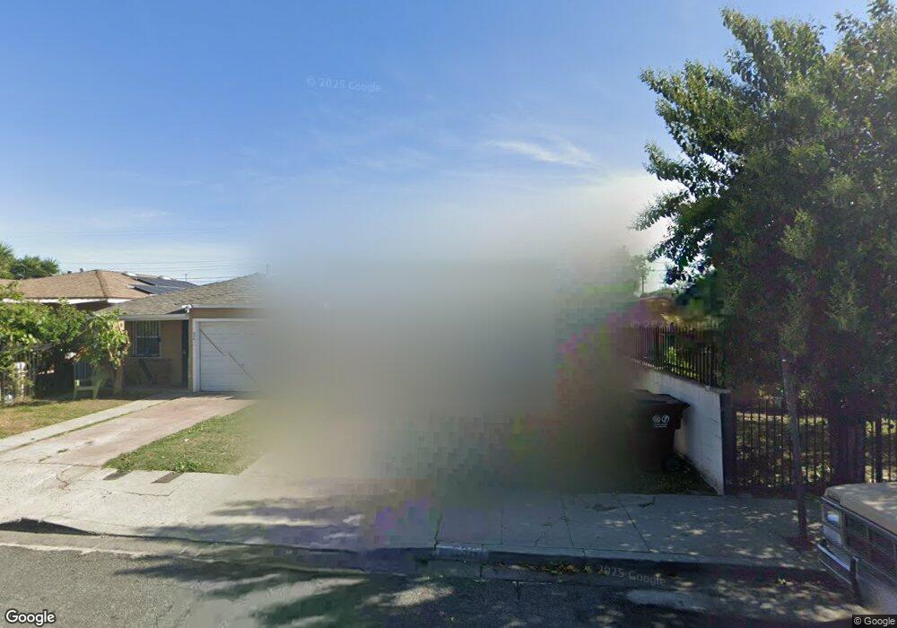 538 W Cressey St, Compton, CA 90222 - photo 1