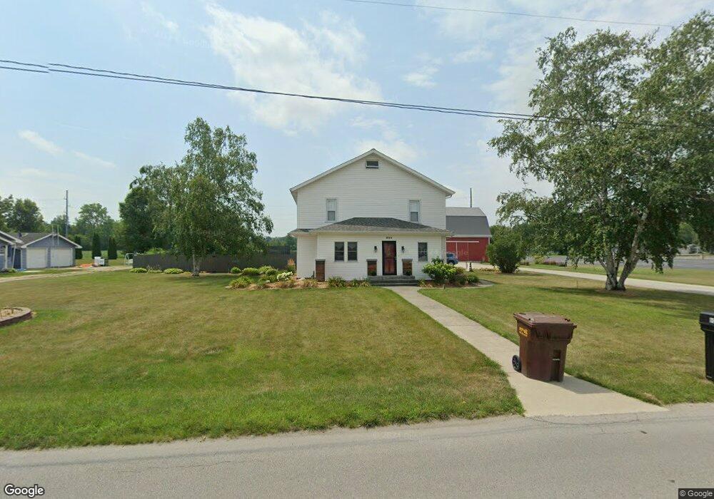806 W Spring St, Bluffton, IN 46714 - photo 1