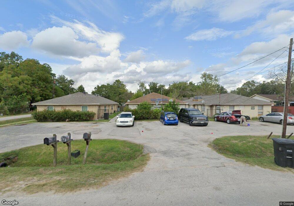 4405 Denmark St unit A, Houston, TX 77016 - photo 1