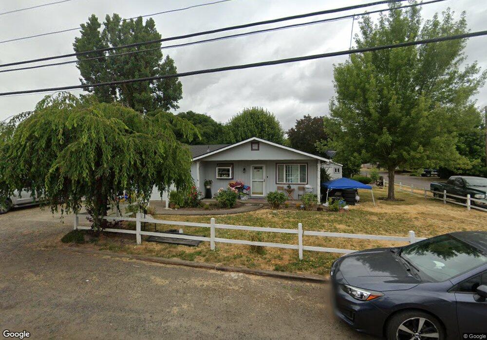 566 4th St, Lafayette, OR 97127 - photo 1