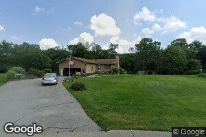520 Al Ruby Cir, Hills, IA 52235
