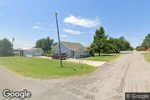 115 E Third St, Vici, OK 73859