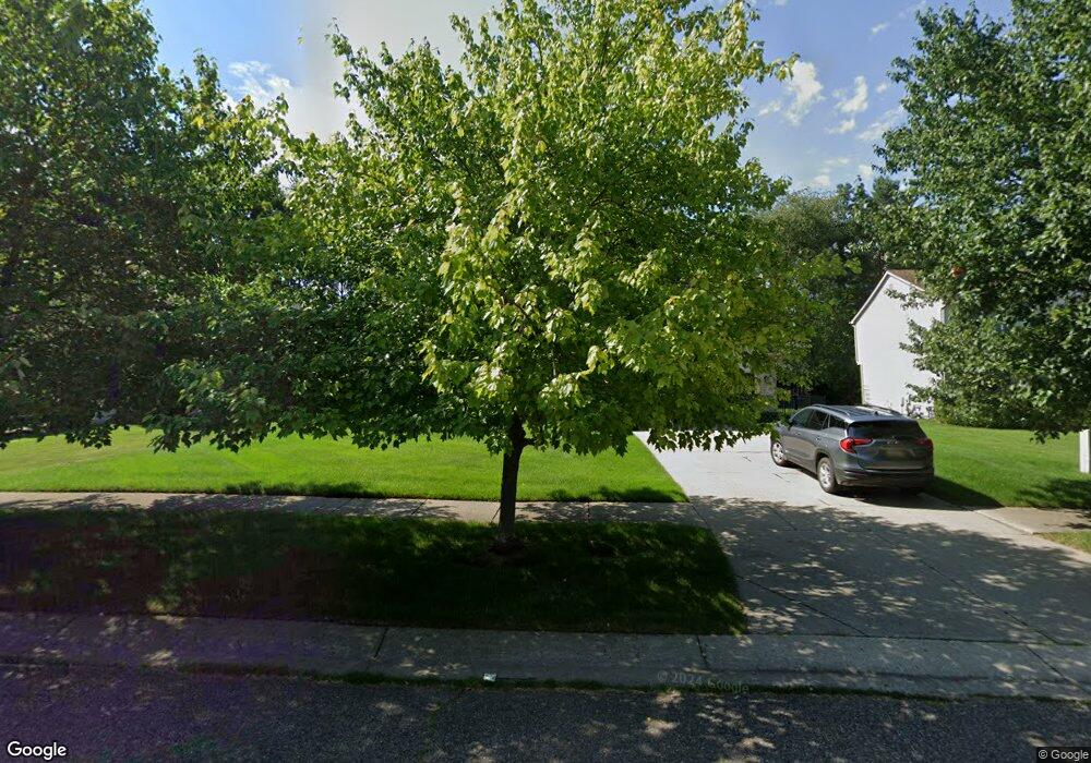 1872 Heron View Dr, West Bloomfield, MI 48324 - photo 1