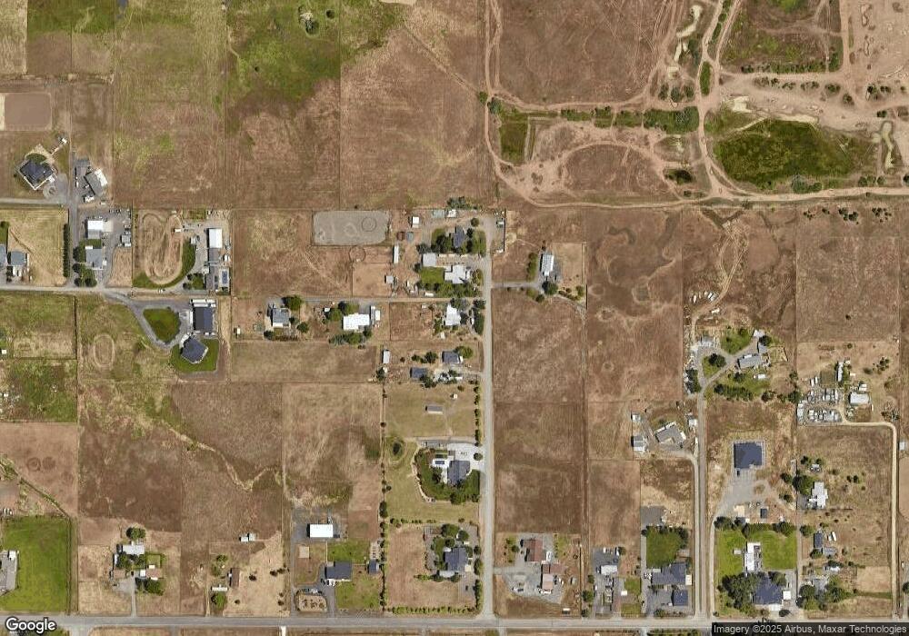 6933 Lakeview Dr, Central Point, OR 97502 - photo 1